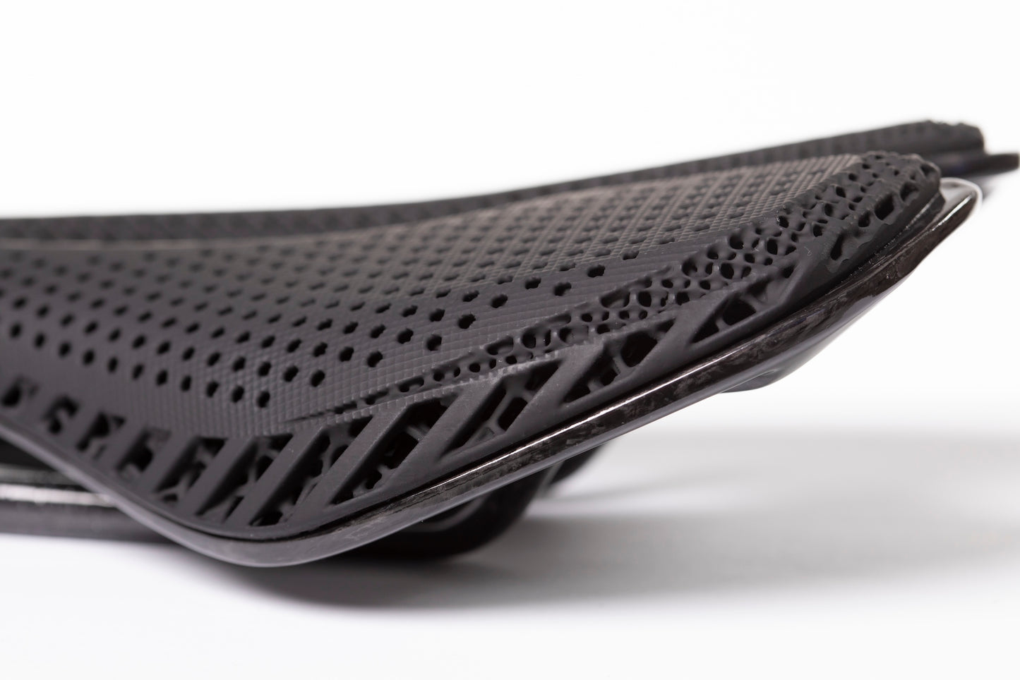 The Carbon Project Aero Light 3D Saddle